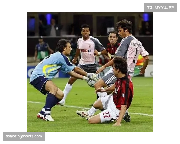 帕尔马对阵AC米兰：保级队求生欲挑战红黑军团争冠雄心