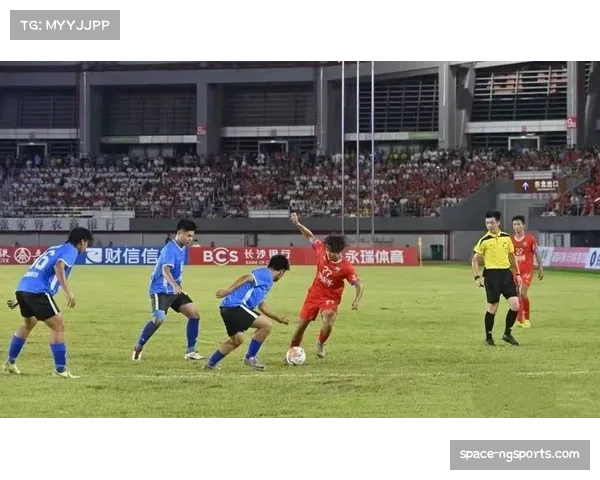 李章毓点球中柱，长沙队客场一球险胜邵阳